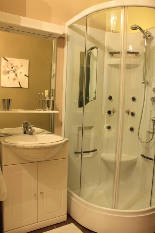 Hotel Horeca De Wissen Dilsen-Stokkem Room photo